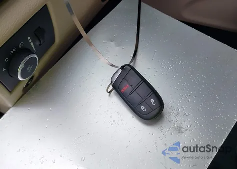 2021 Jeep Grand Cherokee Laredo E 4X2 from USA, damaged, VIN 1C4RJEAG5MC830930